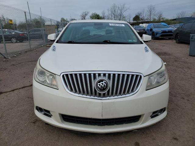 1G4GF5E3XCF212446 - 2012 BUICK LACROSSE PREMIUM WHITE photo 5