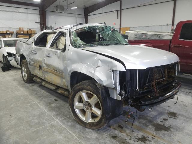 3GNTKFE73DG161919 - 2013 CHEVROLET AVALANCHE LT SILVER photo 1