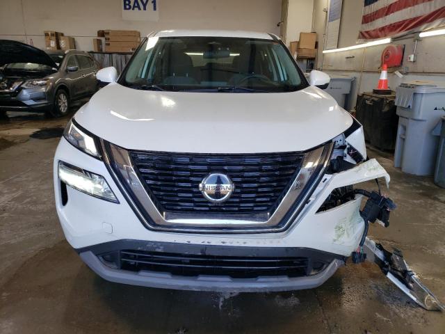 5N1AT3BA8MC729785 - 2021 NISSAN ROGUE SV WHITE photo 5