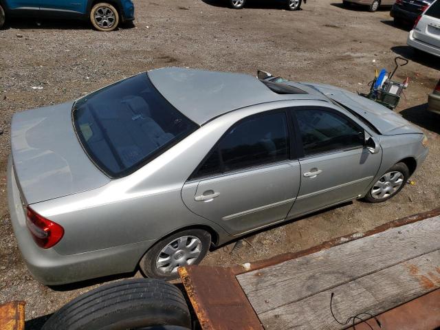 4T1BE30K92U512750 - 2002 TOYOTA CAMRY LE SILVER photo 3