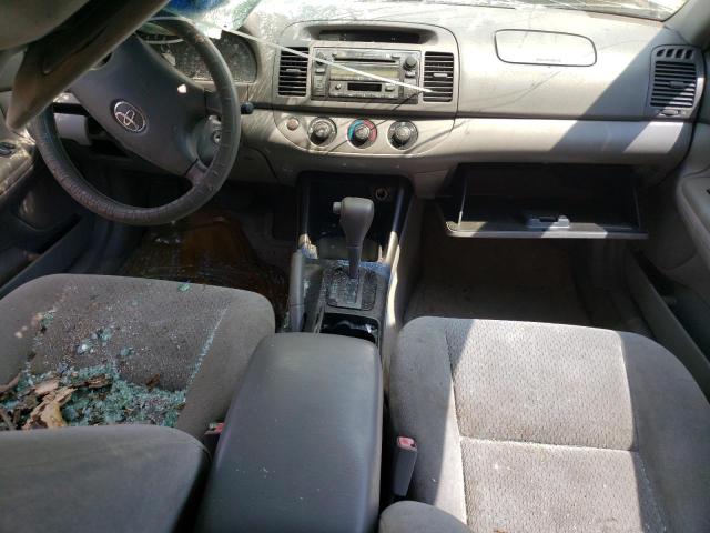 4T1BE30K92U512750 - 2002 TOYOTA CAMRY LE SILVER photo 8