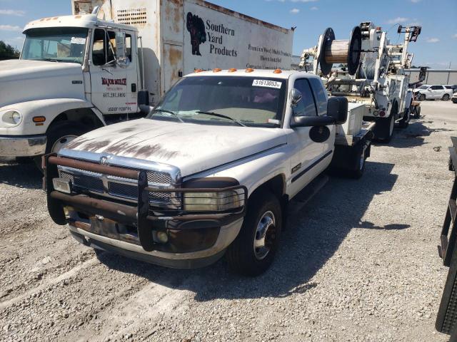 3B7MC33C32M292999 - 2002 DODGE RAM 3500 WHITE photo 1