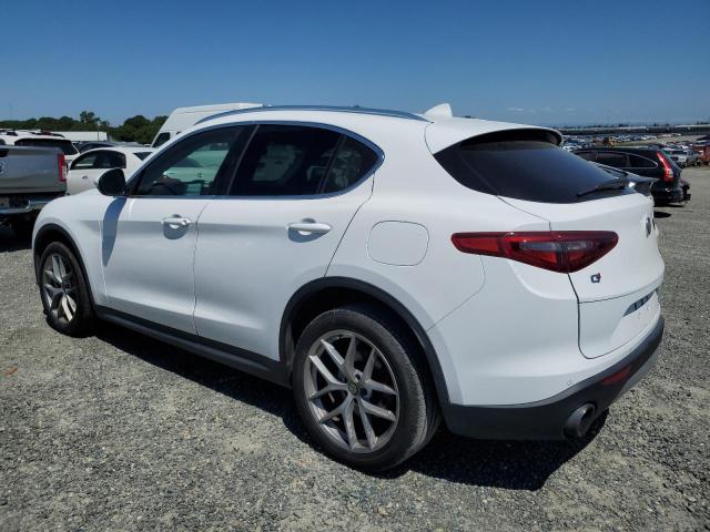 ZASFAKBN5J7B76103 - 2018 ALFA ROMEO STELVIO TI WHITE photo 2