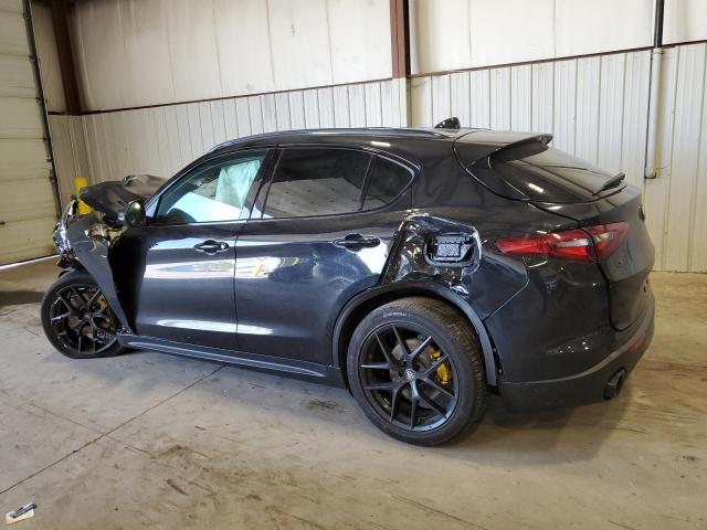 ZASPAKBN7K7C45346 - 2019 ALFA ROMEO STELVIO TI BLACK photo 2