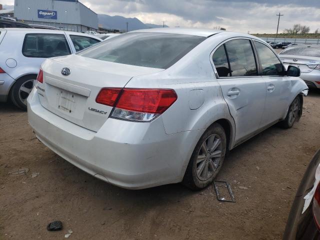 4S3BMCB65B3245197 - 2011 SUBARU LEGACY 2.5I PREMIUM WHITE photo 3