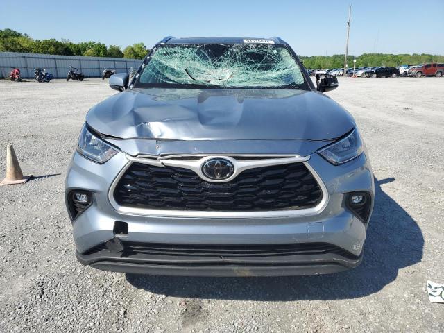 5TDGZRAH9LS014672 - 2020 TOYOTA HIGHLANDER XLE SILVER photo 5