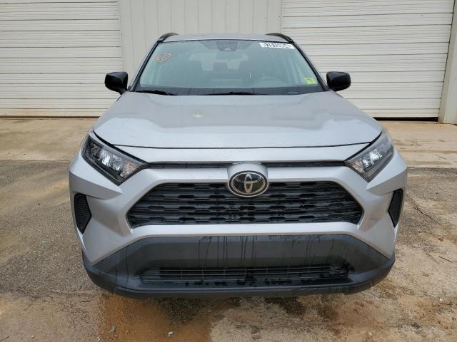 2T3H1RFV1KW044501 - 2019 TOYOTA RAV4 LE SILVER photo 5