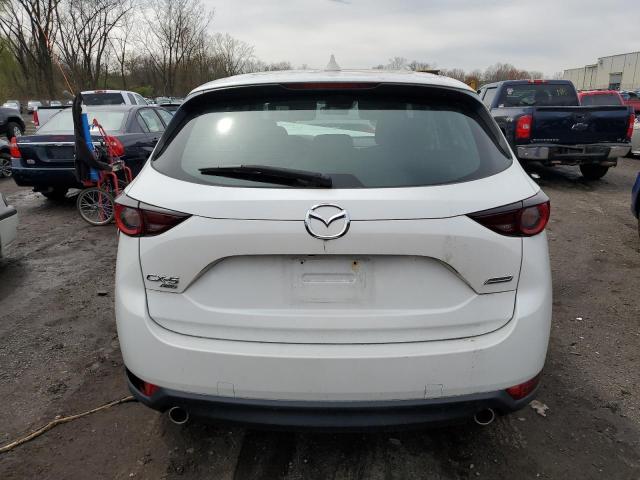 JM3KFBBMXJ0431733 - 2018 MAZDA CX-5 SPORT WHITE photo 6