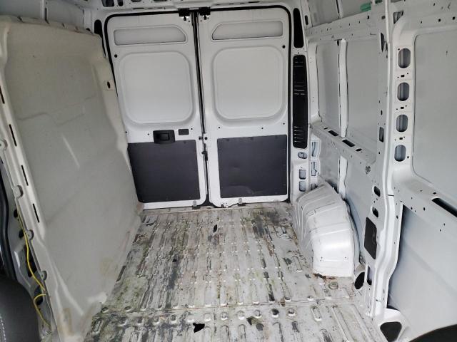 3C6TRVCG5JE137010 - 2018 RAM PROMASTER 2500 HIGH WHITE photo 10