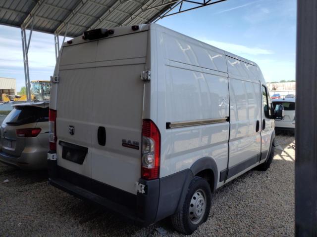 3C6TRVCG5JE137010 - 2018 RAM PROMASTER 2500 HIGH WHITE photo 3
