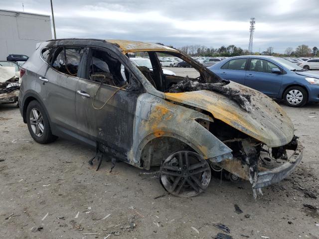 5XYZUDLB9JG524064 - 2018 HYUNDAI SANTA FE S Gris photo 4