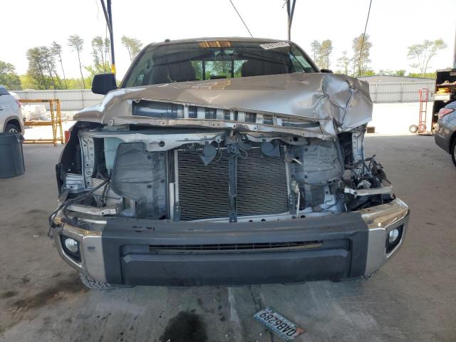 5TFRM5F13HX121343 - 2017 TOYOTA TUNDRA DOUBLE CAB SR/SR5 SILVER photo 5