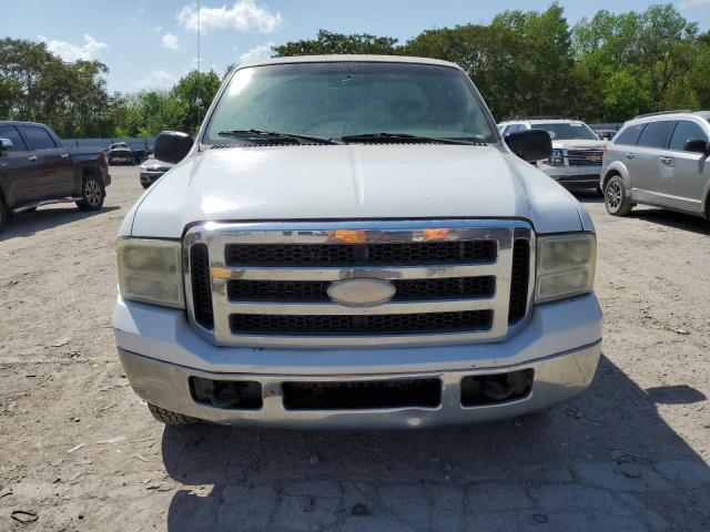 1FDSX20595EA47240 - 2005 FORD F250 SUPER DUTY WHITE photo 5