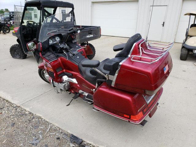 1HFSC2200XA101171 - 1999 HONDA GL1500 A RED photo 3