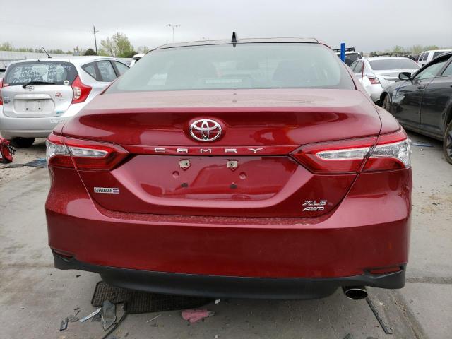 4T1F11BK7LU012568 - 2020 TOYOTA CAMRY XLE RED photo 6