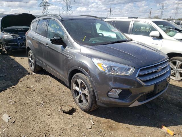 1FMCU9G95HUF03162 - 2017 FORD ESCAPE SE GRAY photo 4