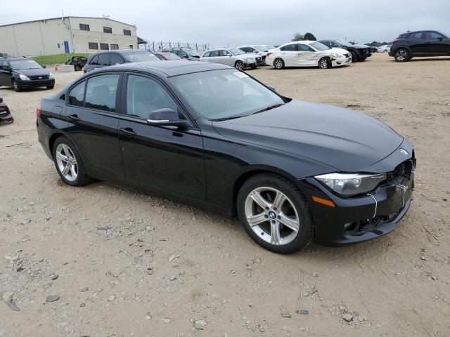 WBA3C3G50FNS74508 - 2015 BMW 320 I XDRIVE BLACK photo 4