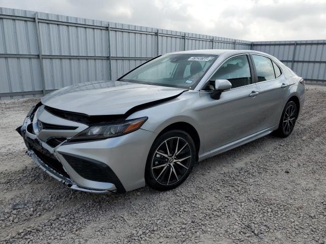 4T1G11AKXRU890686 - 2024 TOYOTA CAMRY SE NIGHT SHADE GRAY photo 1