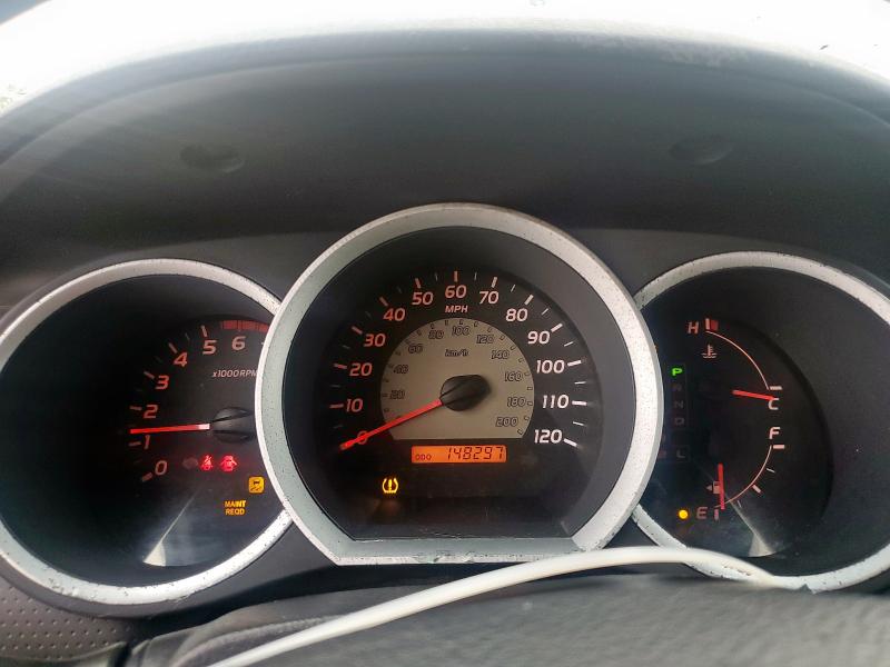 5TFTU4GN4BX003519 - 2011 TOYOTA TACOMA PRERUNNER ACCESS CAB WHITE photo 9