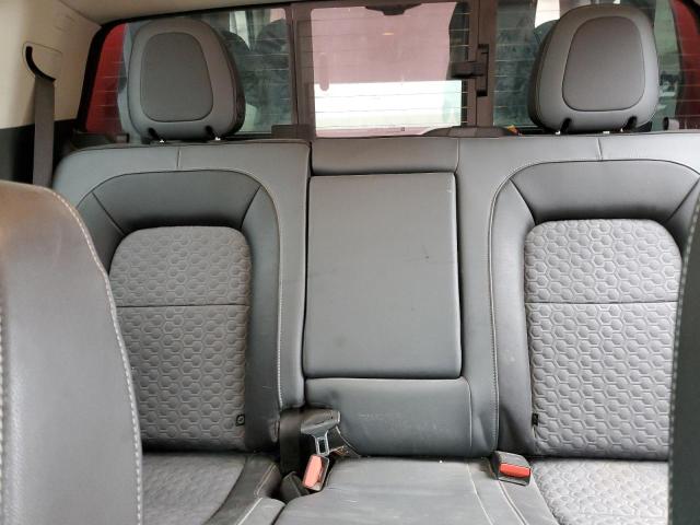 1GCPTDE19H1262586 - 2017 CHEVROLET COLORADO Z71 RED photo 10