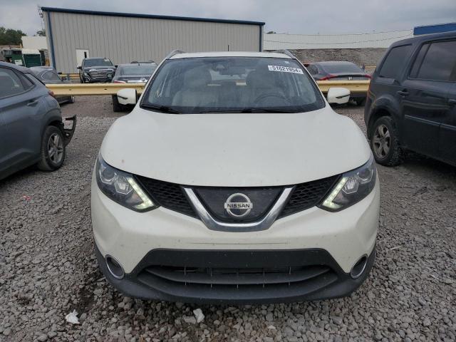 JN1BJ1CP8JW191754 - 2018 NISSAN ROGUE SPOR S WHITE photo 5