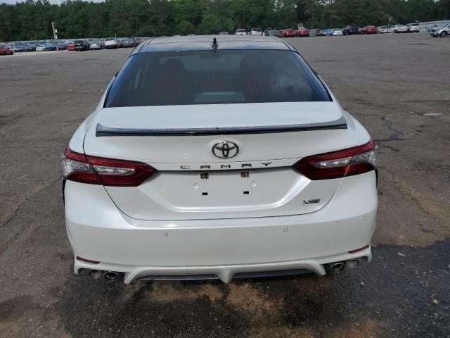 4T1B61HK3KU162893 - 2019 TOYOTA CAMRY XSE WHITE photo 6