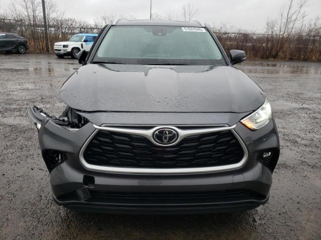 5TDGZRBH5NS580121 - 2022 TOYOTA HIGHLANDER XLE ნაცრისფერი ფოტო 5