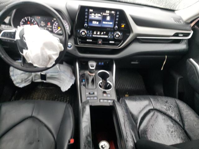 5TDGZRBH5NS580121 - 2022 TOYOTA HIGHLANDER XLE ნაცრისფერი ფოტო 8