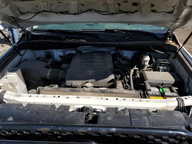5TFCY5F16JX023195 - 2018 TOYOTA TUNDRA DOUBLE CAB SR/SR5 WHITE photo 11