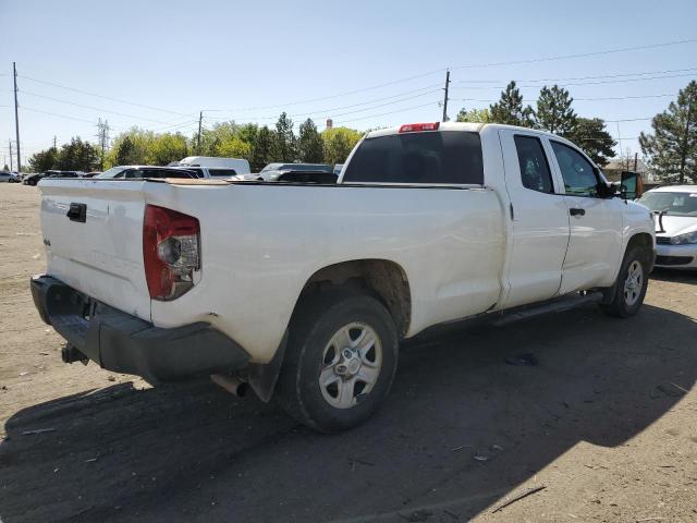 5TFCY5F16JX023195 - 2018 TOYOTA TUNDRA DOUBLE CAB SR/SR5 WHITE photo 3