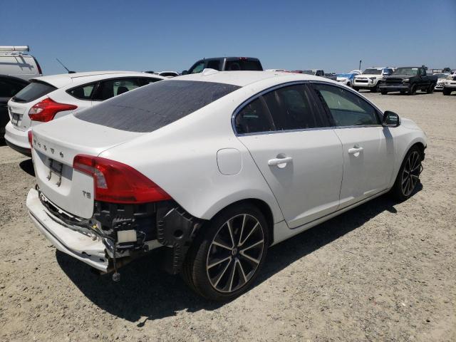 YV126MFK7G2414196 - 2016 VOLVO S60 PREMIER WHITE photo 3