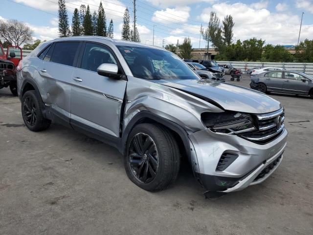1V2WC2CA4PC201599 - 2023 VOLKSWAGEN ATLAS CROS SE Сріблястий фото 4