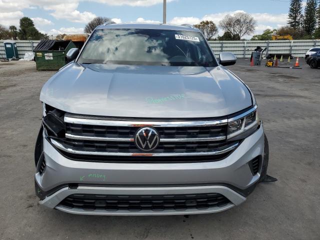 1V2WC2CA4PC201599 - 2023 VOLKSWAGEN ATLAS CROS SE Сріблястий фото 5