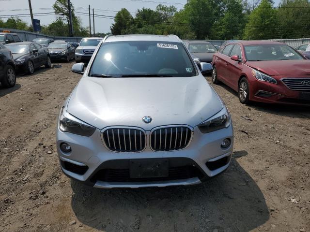 WBXHT3C33J5F91856 - 2018 BMW X1 XDRIVE28I SILVER photo 5