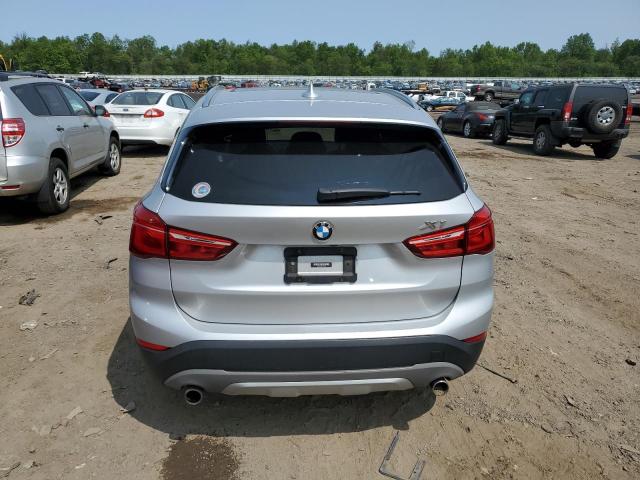 WBXHT3C33J5F91856 - 2018 BMW X1 XDRIVE28I SILVER photo 6