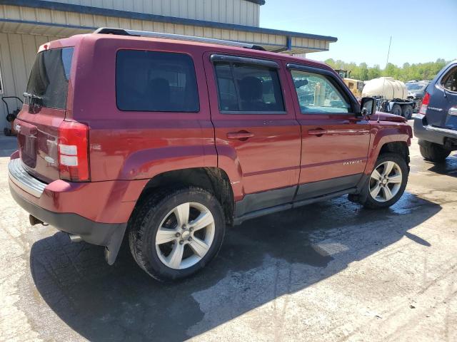 1J4NF4GB3BD174914 - 2011 JEEP PATRIOT LATITUDE RED photo 3