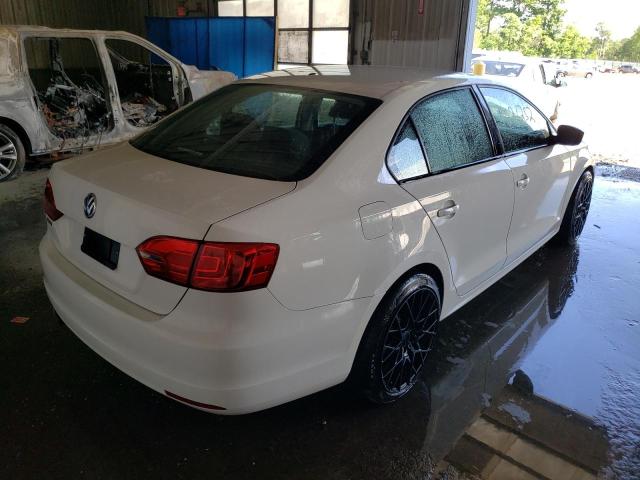 3VW1K7AJ6DM372456 - 2013 VOLKSWAGEN JETTA BASE Սպիտակ լուսանկար 4