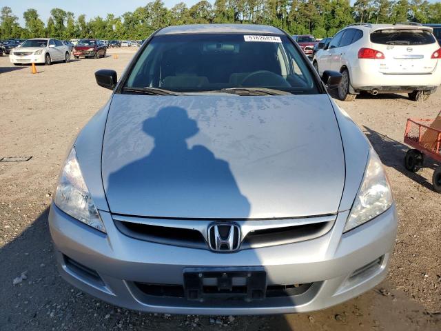 1HGCM56187A174063 - 2007 HONDA ACCORD VALUE SILVER photo 5