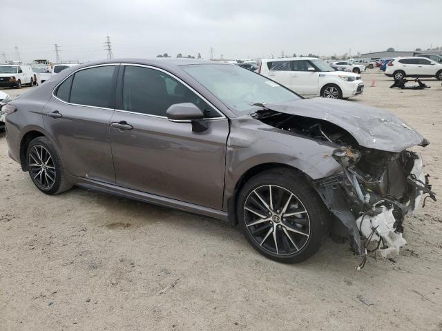 4T1G11AK6RU218253 - 2024 TOYOTA CAMRY SE NIGHT SHADE GRAY photo 4