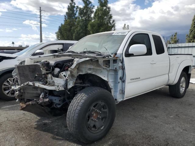 5TETU62N28Z521813 - 2008 TOYOTA TACOMA PRERUNNER ACCESS CAB WHITE photo 1