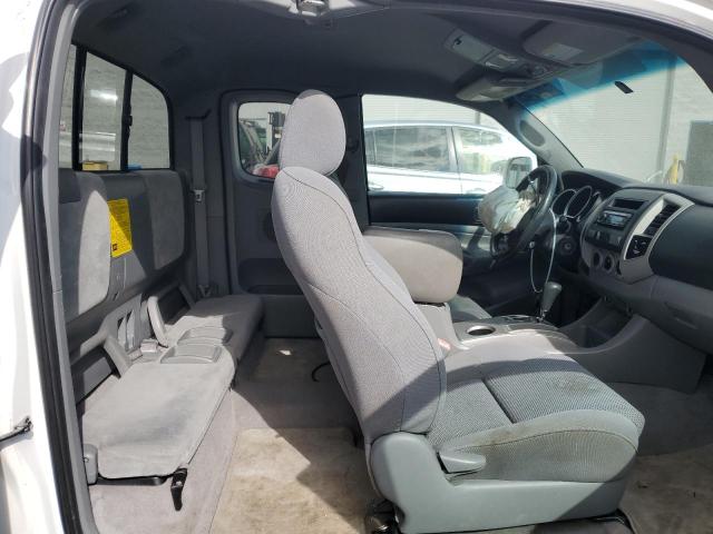 5TETU62N28Z521813 - 2008 TOYOTA TACOMA PRERUNNER ACCESS CAB WHITE photo 10