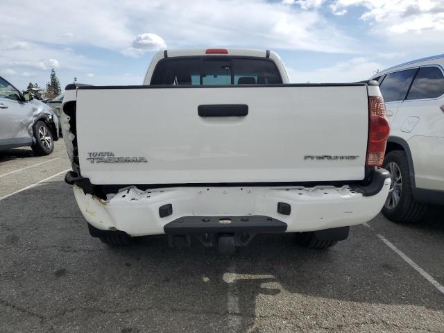 5TETU62N28Z521813 - 2008 TOYOTA TACOMA PRERUNNER ACCESS CAB WHITE photo 6