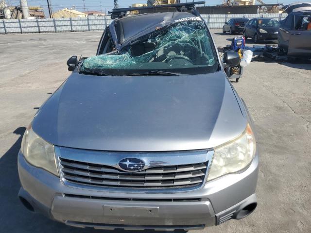 JF2SH6BCXAH773879 - 2010 SUBARU FORESTER XS Gümüş foto 5