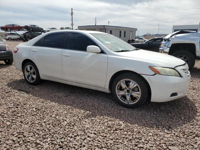 4T1BE46K07U089013 - 2007 TOYOTA CAMRY CE WHITE photo 4