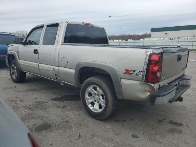 2GCEK19B551127834 - 2005 CHEVROLET SILVERADO2 K1500 TAN photo 2