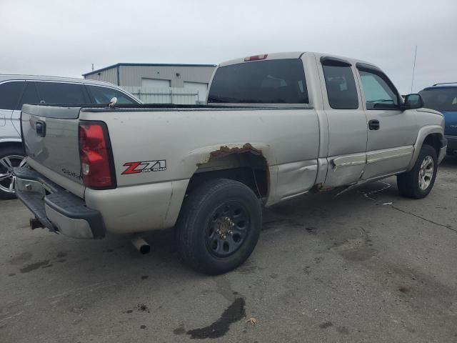 2GCEK19B551127834 - 2005 CHEVROLET SILVERADO2 K1500 TAN photo 3