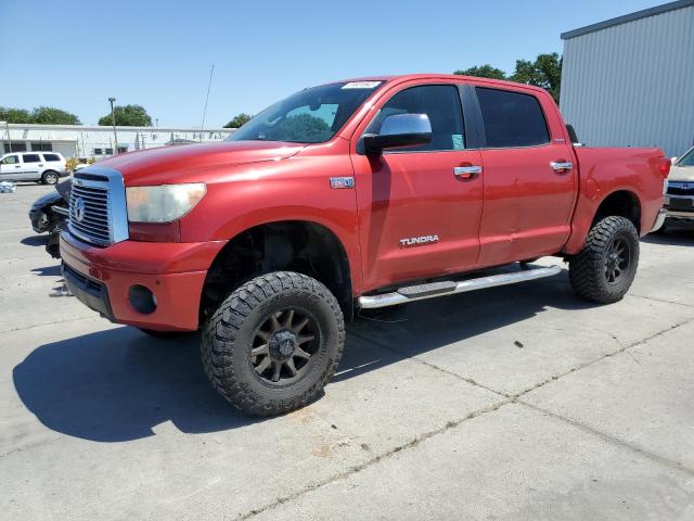 5TFHW5F15BX198857 - 2011 TOYOTA TUNDRA CREWMAX LIMITED RED photo 1