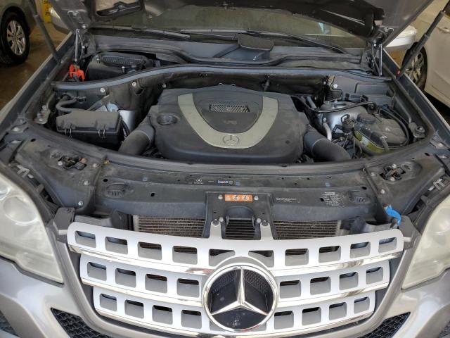 4JGBB8GB5AA541853 - 2010 MERCEDES-BENZ ML 350 4MATIC GRAY photo 12