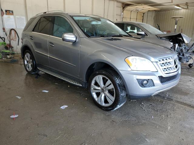 4JGBB8GB5AA541853 - 2010 MERCEDES-BENZ ML 350 4MATIC GRAY photo 4