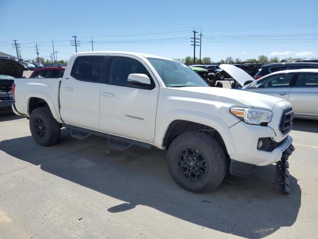 3TMCZ5AN2LM313319 - 2020 TOYOTA TACOMA DOUBLE CAB WHITE photo 4